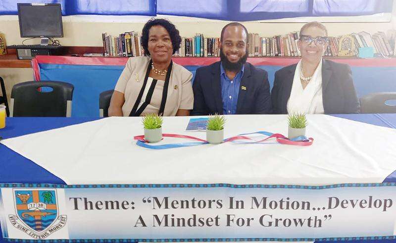 Read more about the article Mentorship Programme Getting Results at Manning’s School