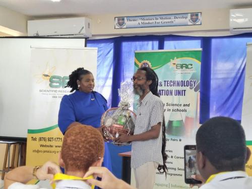 0b8bda35-2c19-4fc9-98f8-c3f0f47a24ac