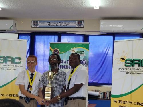 78cf5d46-746c-4b01-8033-2f0c326a3585